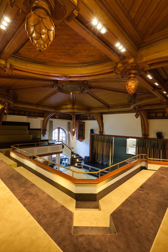Hotel Schloss Pontresina Family & Spa 8/50