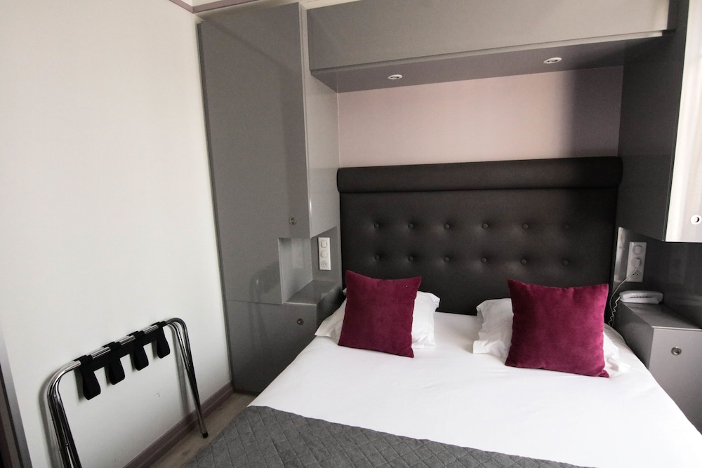 Hotel Crystal 19/69