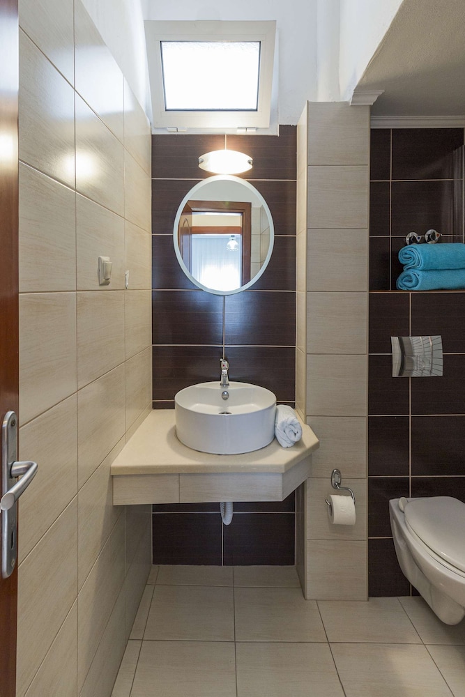 Galini Apartments Polyhrono 19/21