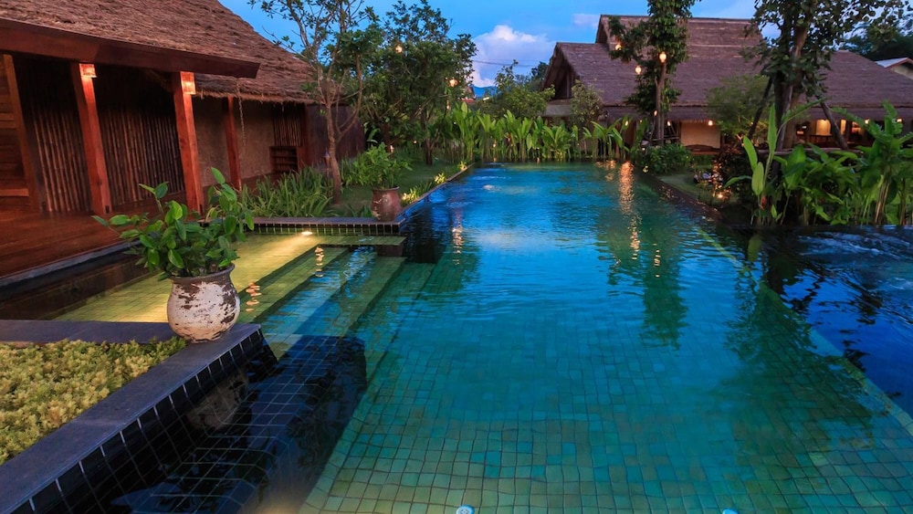 Azalea Village Wellness Resort 62/69
