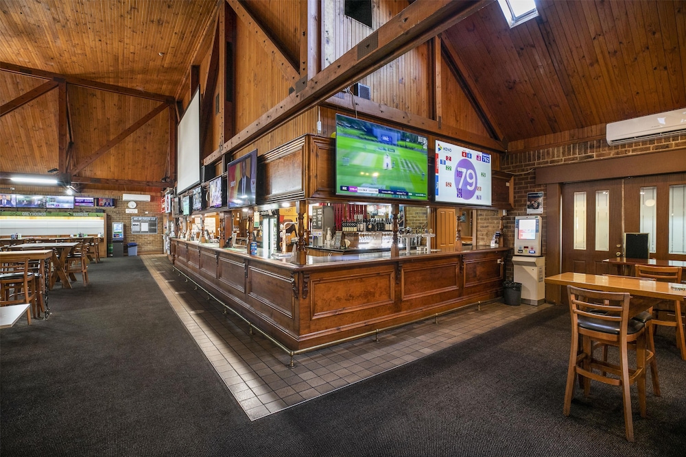 Macquarie Inn 13/66