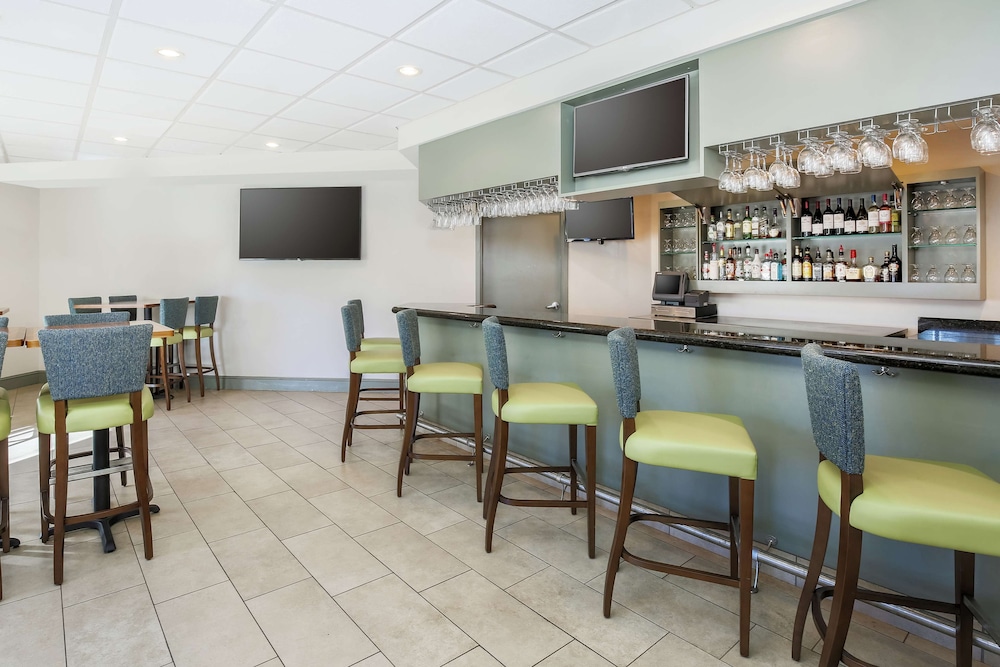 Hilton Garden Inn Roanoke Rapids 40/47