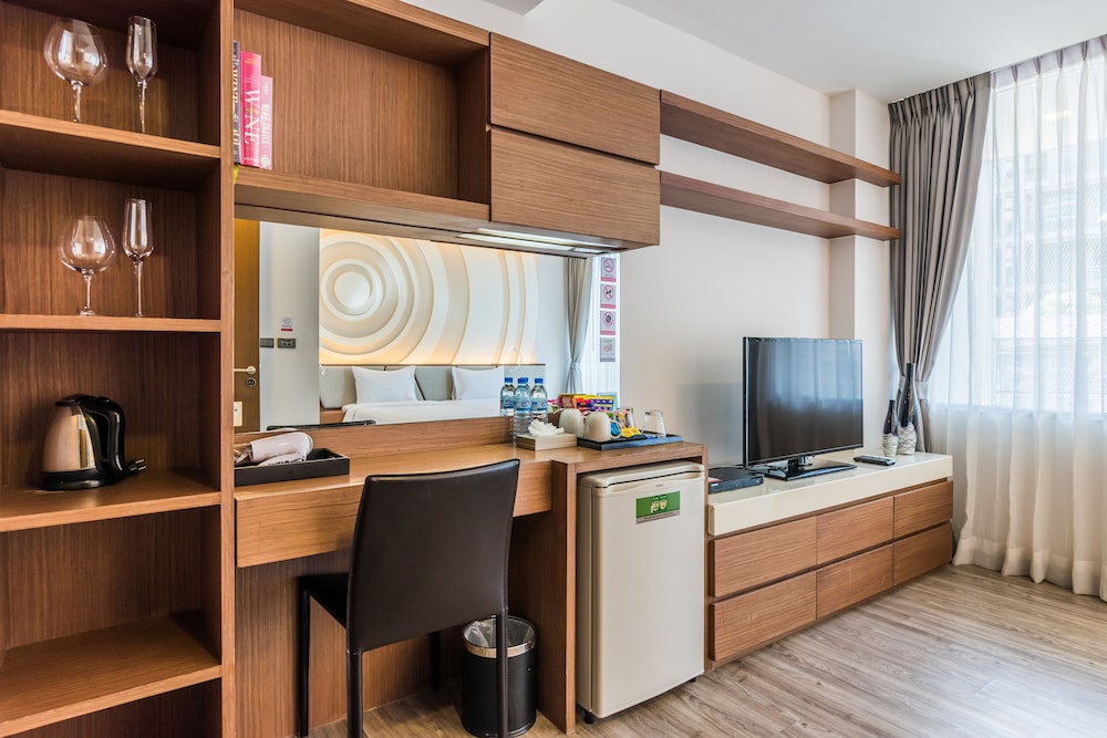 Olive Bangkok Hotel 38/46