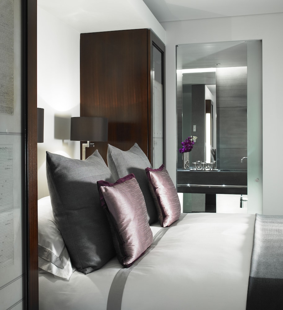 Grosvenor House Suites 31/41