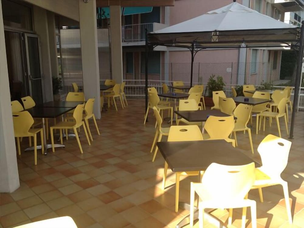 Hotel Helvetia 15/19