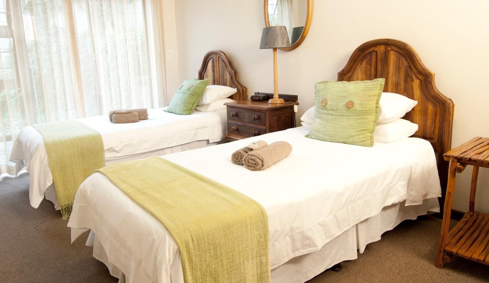 Overmeer Guest House 13/42