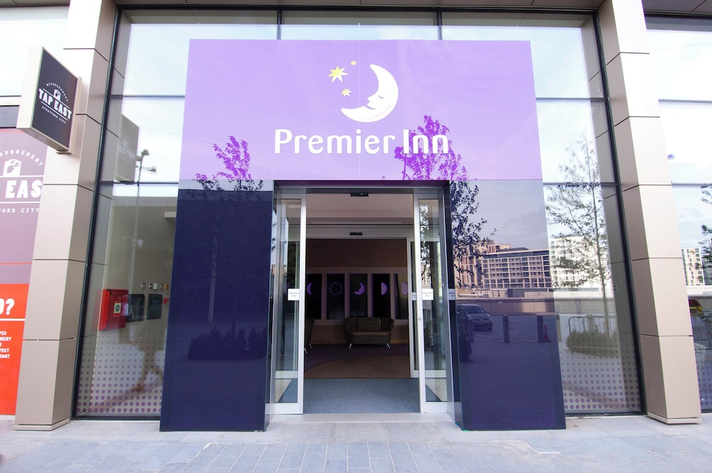 Premier Inn London Stratford in LONDON