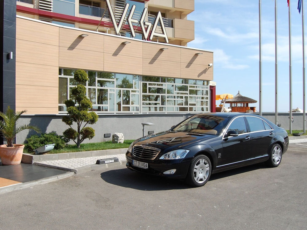 Vega Hotel 49/54