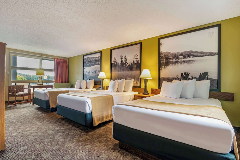 Room, 3 Double Beds
