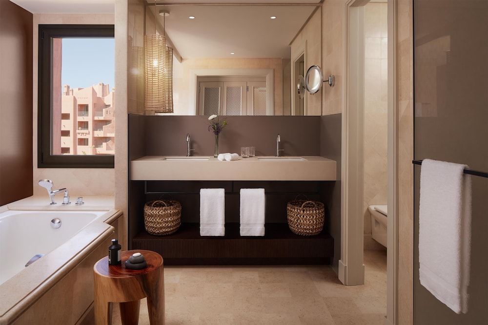 Suite, King Bed, with Extra Bed, Ocean View, Terrace, Tivoli La Caleta Tenerife Resort 3/4