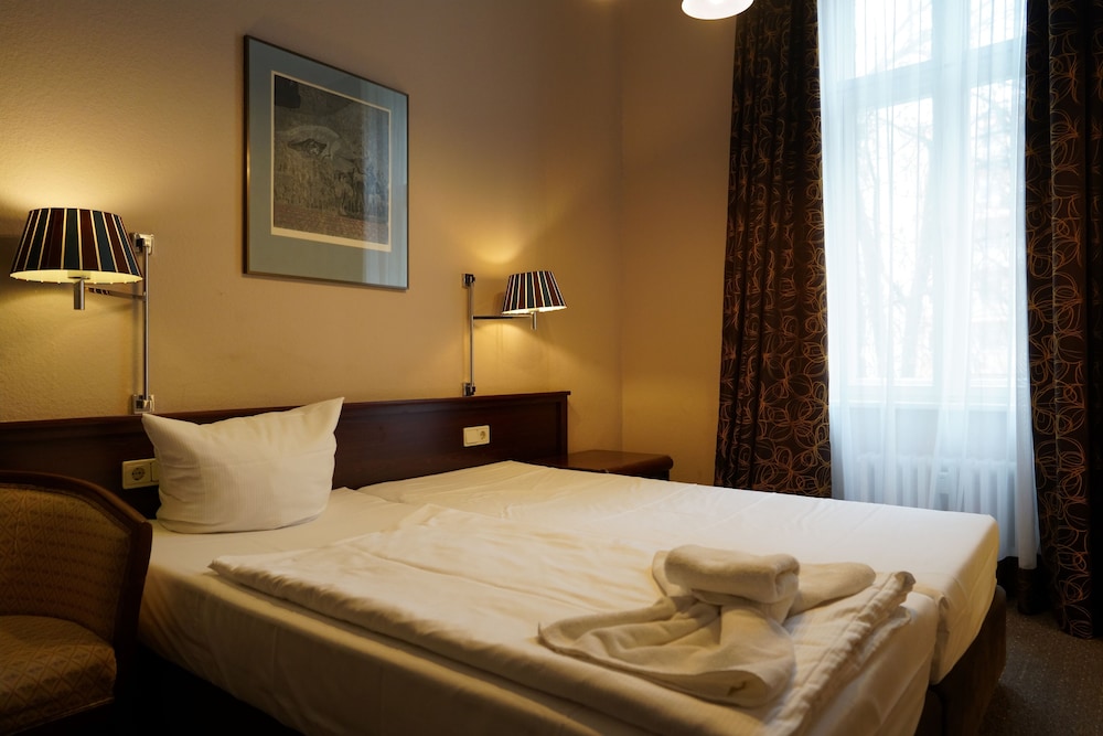 Hotel Xantener Eck 16/50