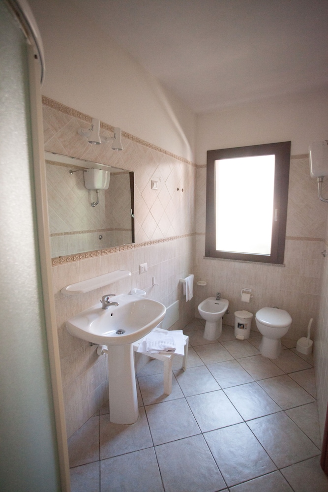 Hotel New Barcavela 50/50