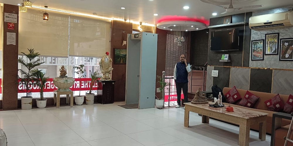 Hotel The RTS, New Delhi 37/50