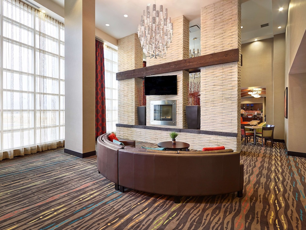 Homewood Suites by Hilton Calgary-Airport, Alberta, Canada 10/45