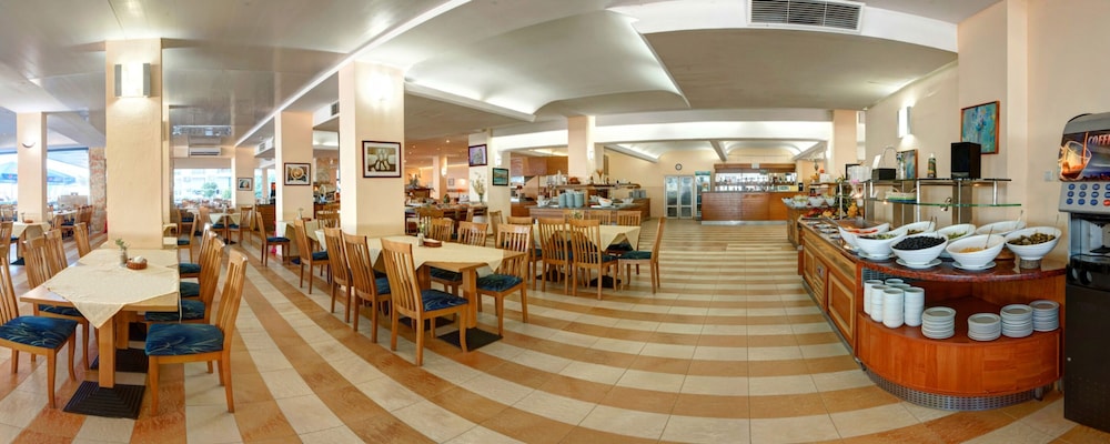 Albena Beach Club 38/50