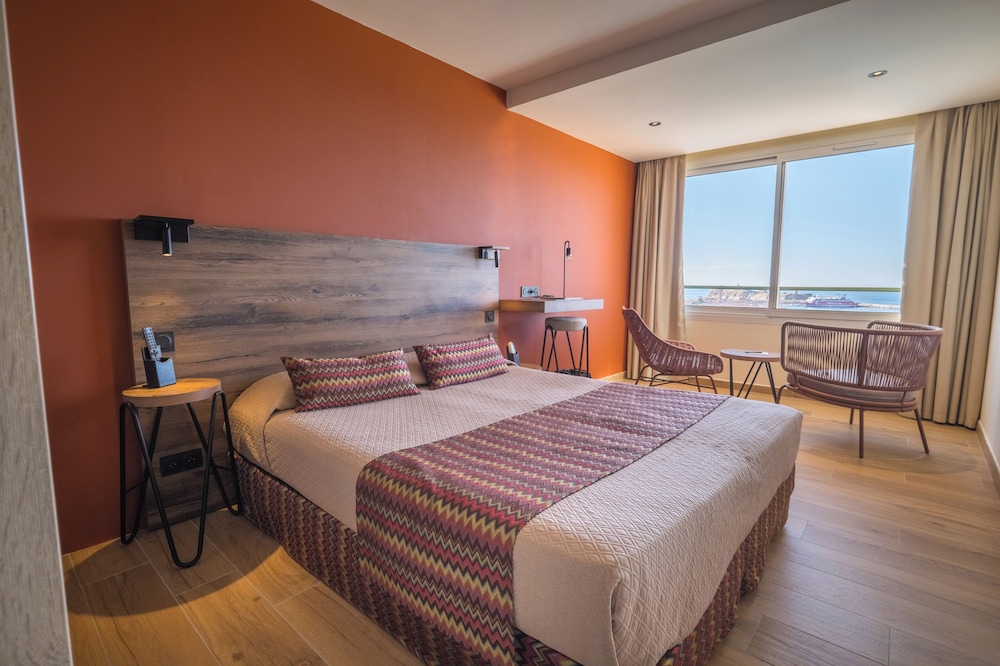 Hotel Funtana Marina 8/32