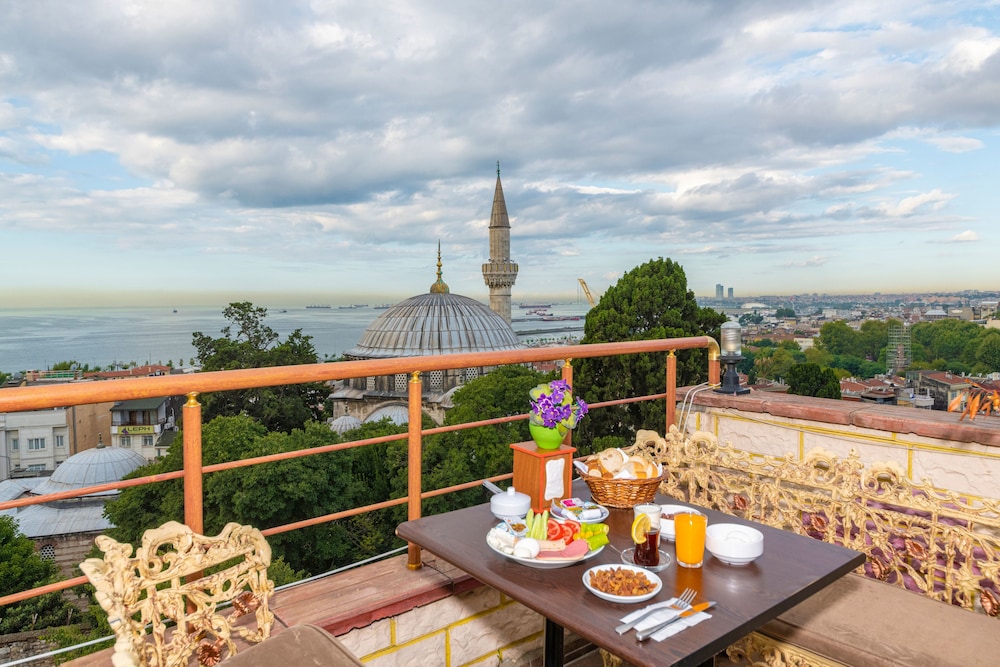 Stone Hotel Istanbul 45/63