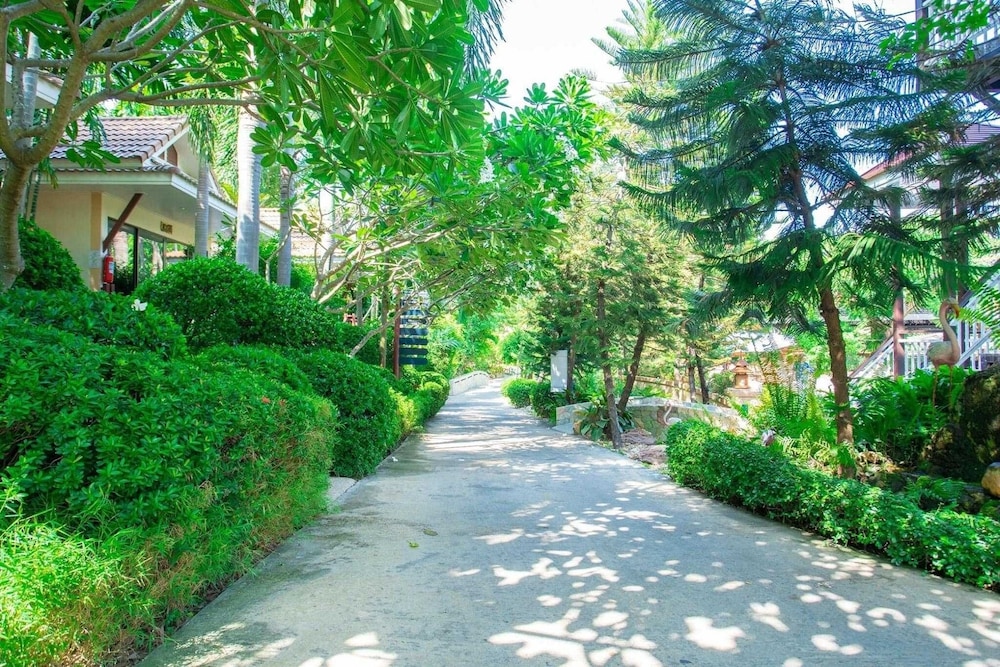 Chawalun Resort 38/50