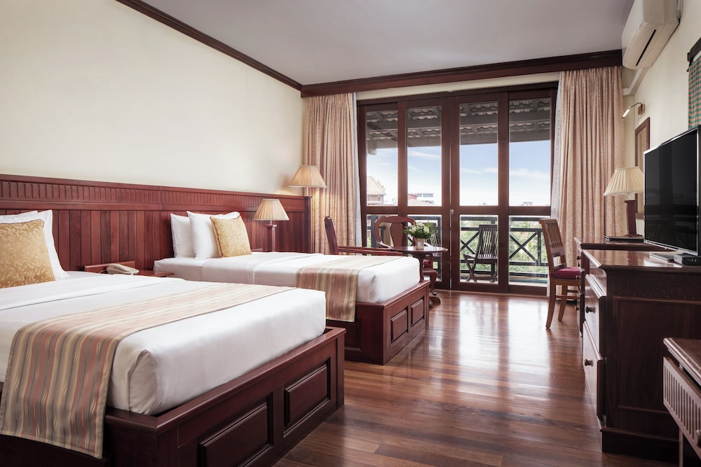 ANGKOR PARADISE HOTEL 10/50