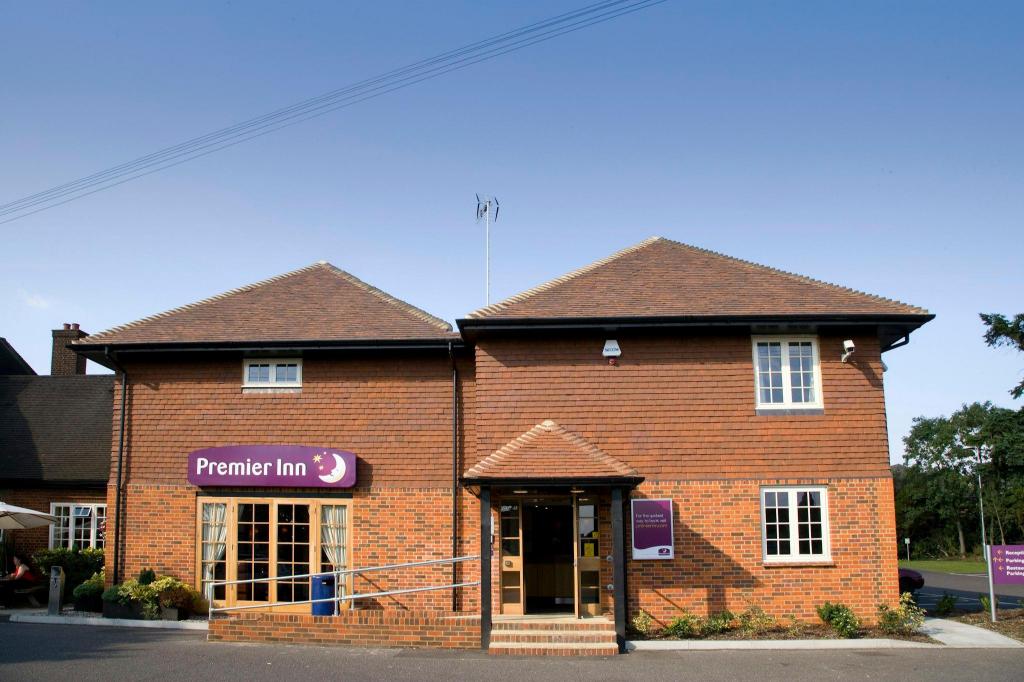 Premier Inn Colchester (Cowdray Avenue) 2/70