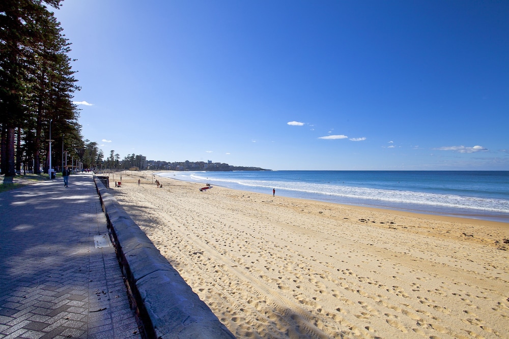 MANLY PARADISE MOTEL AND APARTMENTS 59/66