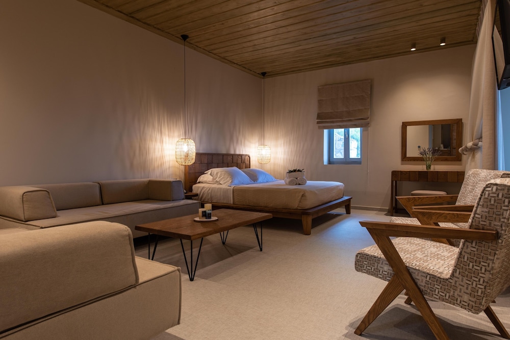 Limeni Village Hotel 13/37