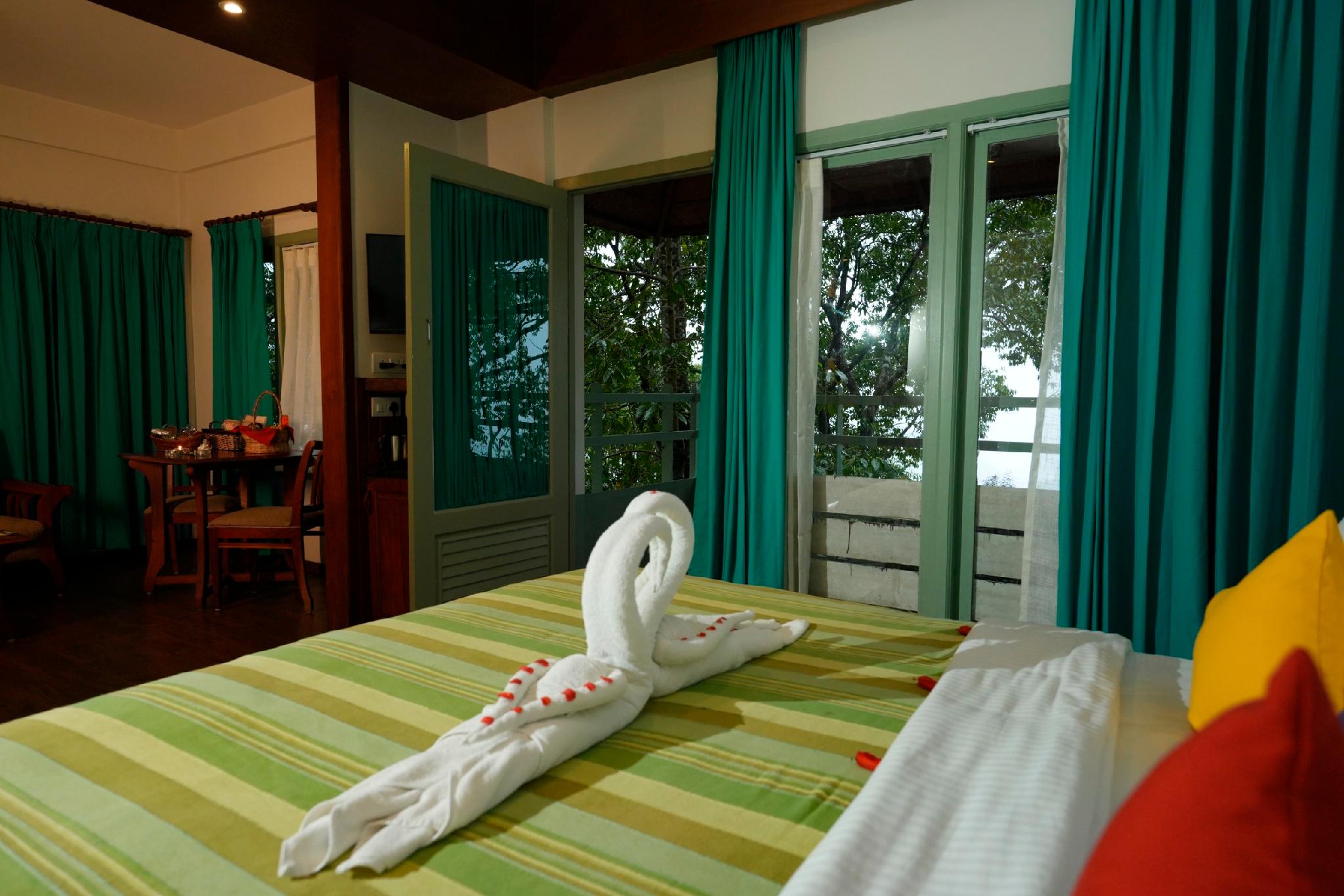 Room, Valley View, Balcony