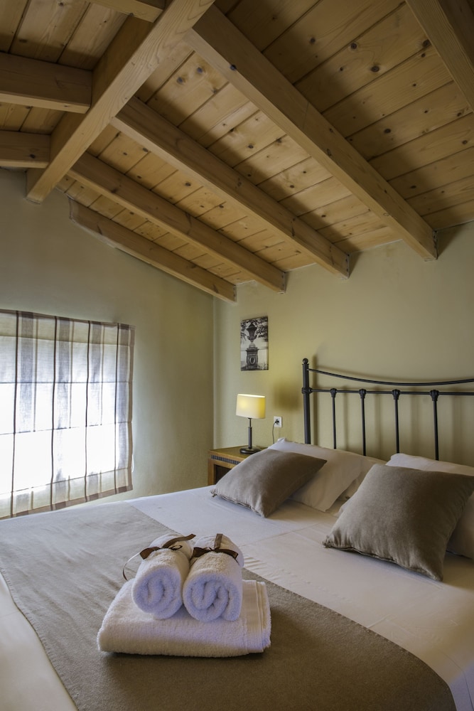 Oasis Beach Hotel Spa 36/76