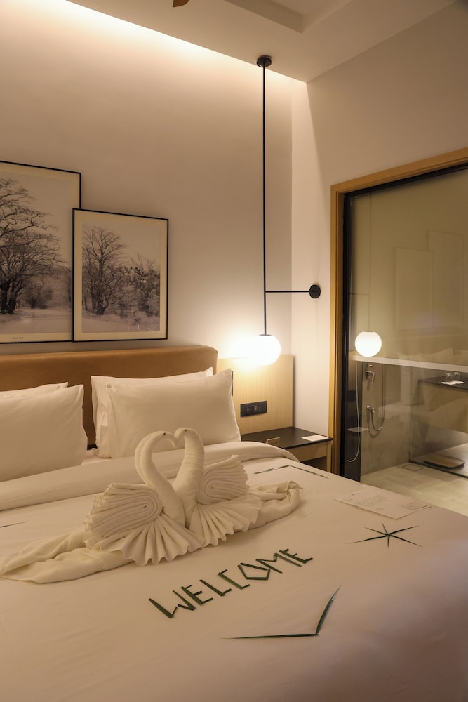 Radisson Resort Hatgad Saputara 31/74
