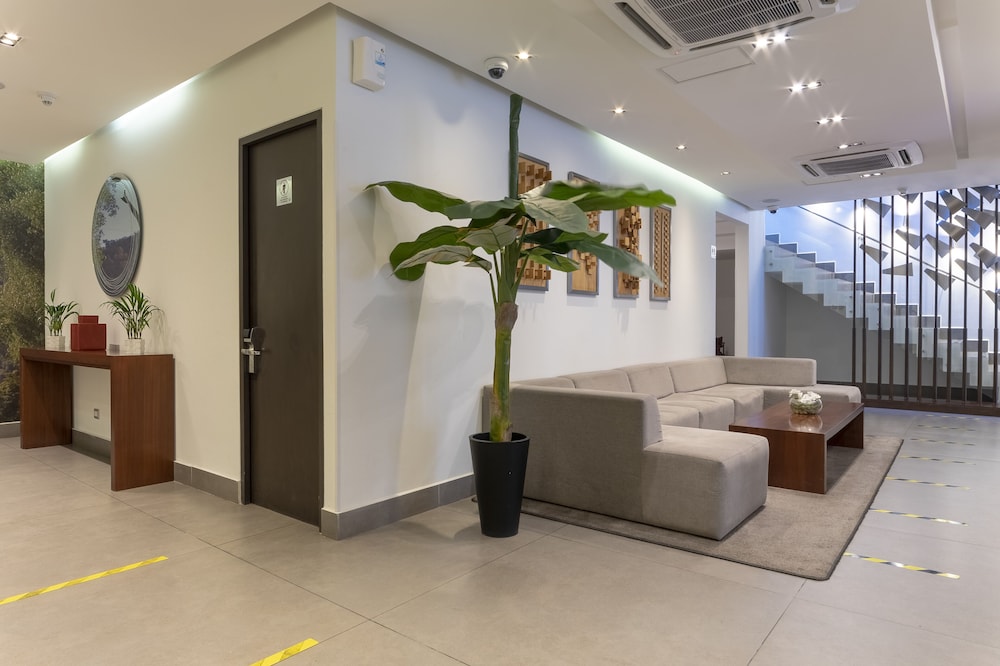 Hotel Capital Bellet 12/66