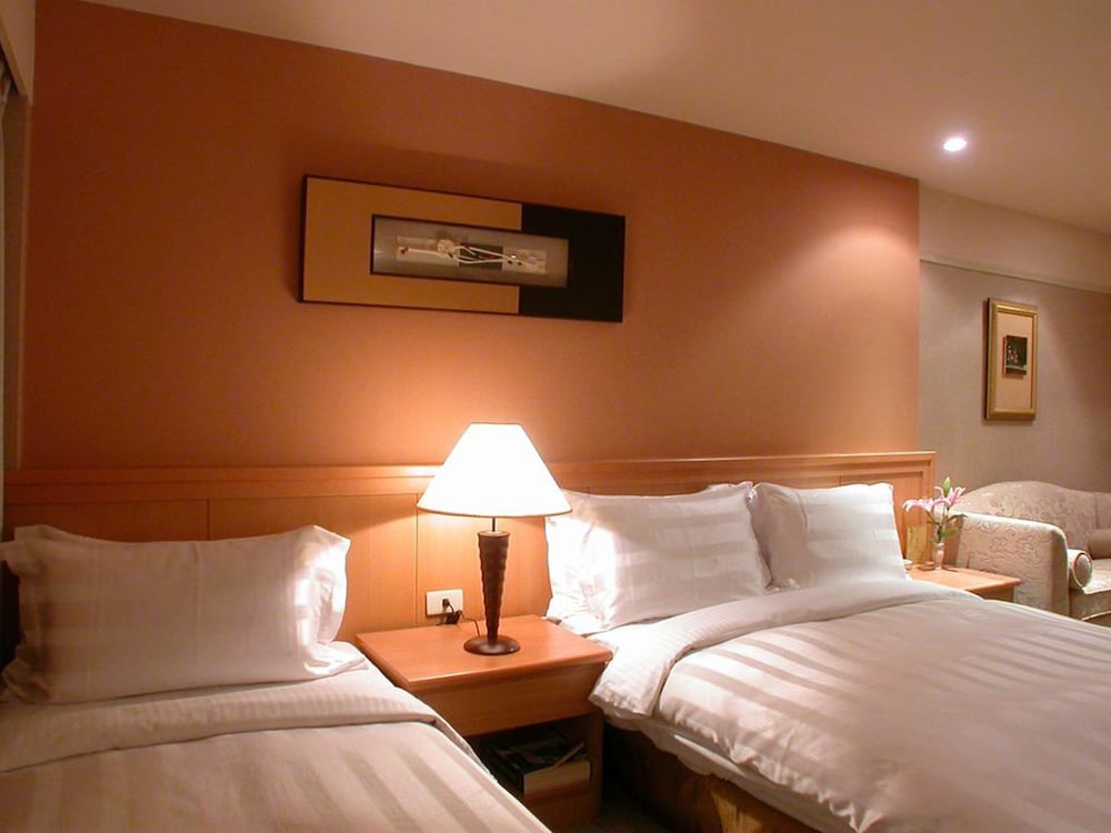 Dahshin Hotel 12/67