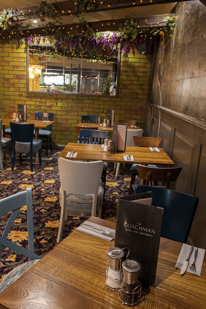 The Coachman Hotel 30/38