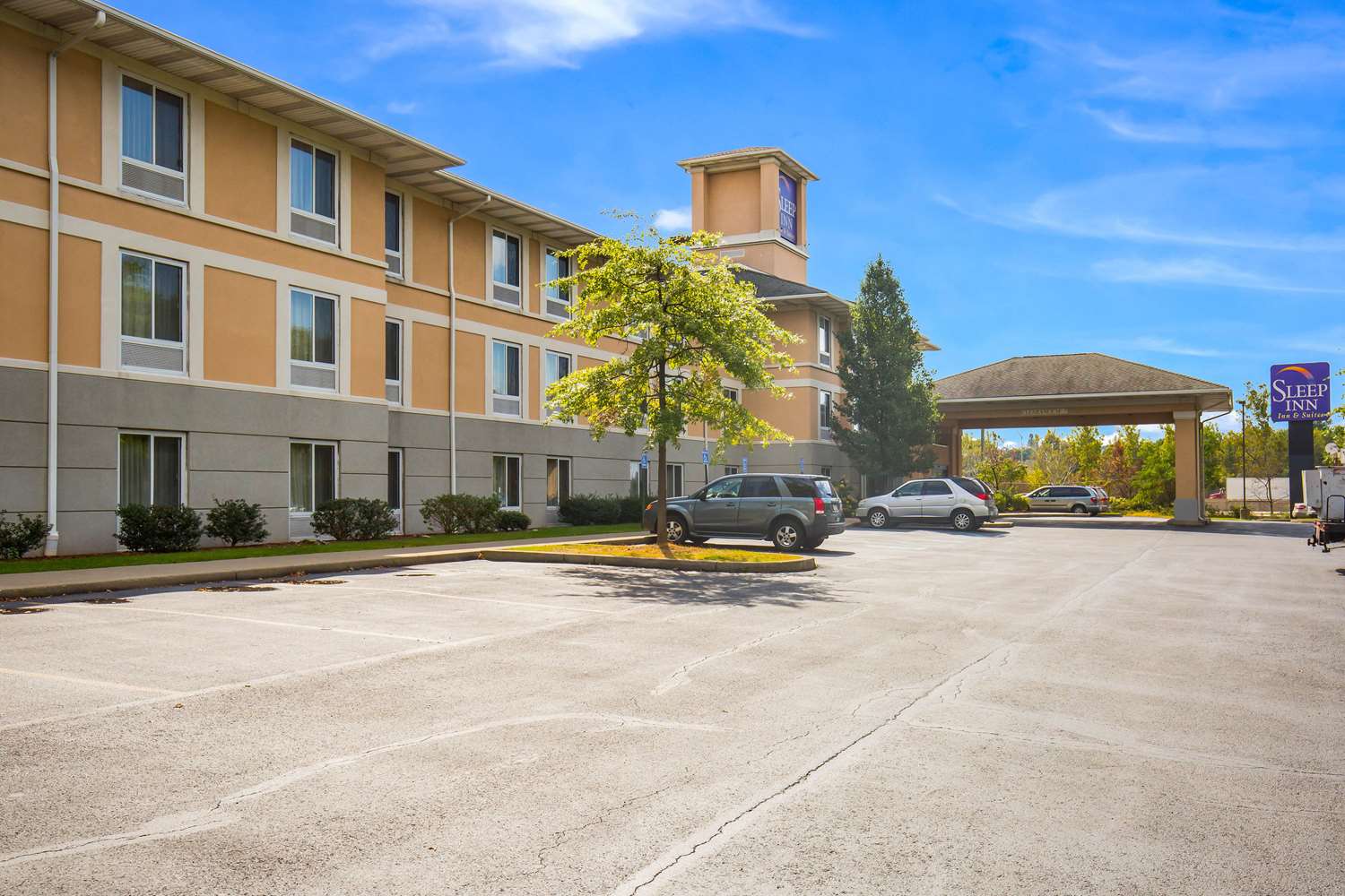 Sleep Inn and Suites Dunmore 29/29