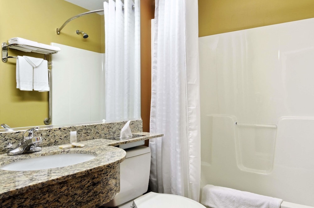 Microtel Inn & Suites By Wyndham Marietta 4/14