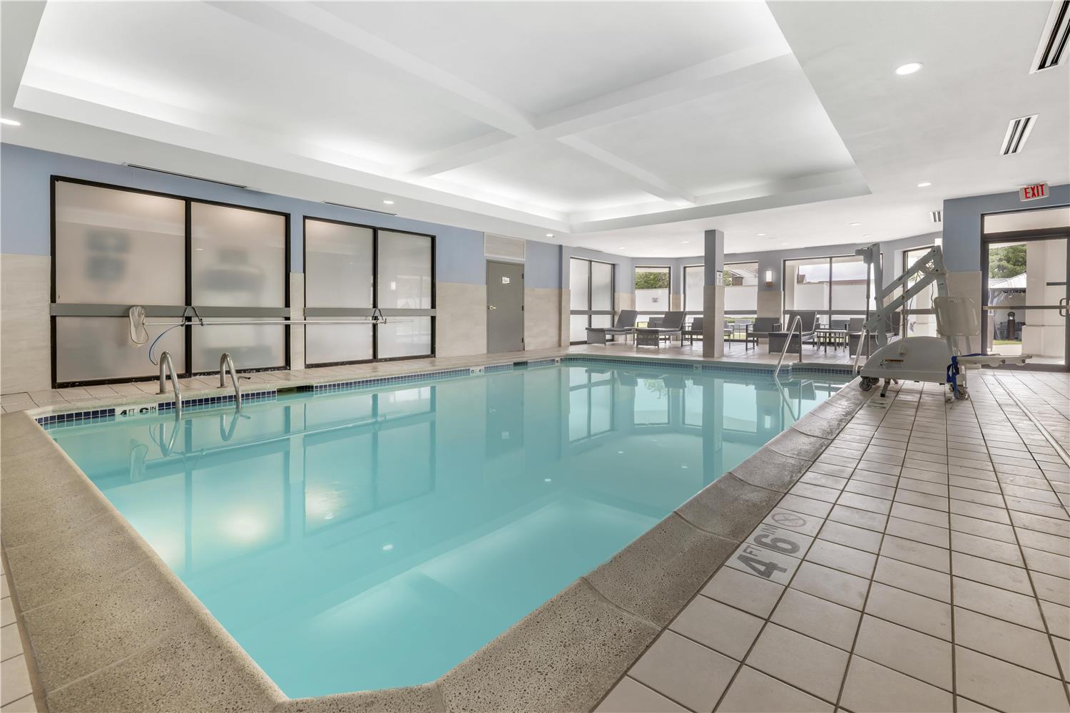 Best Western Plus Elgin - Chicago 2/4