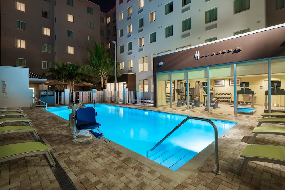 Staybridge Suites Miami International Airport in MIAMI - FL