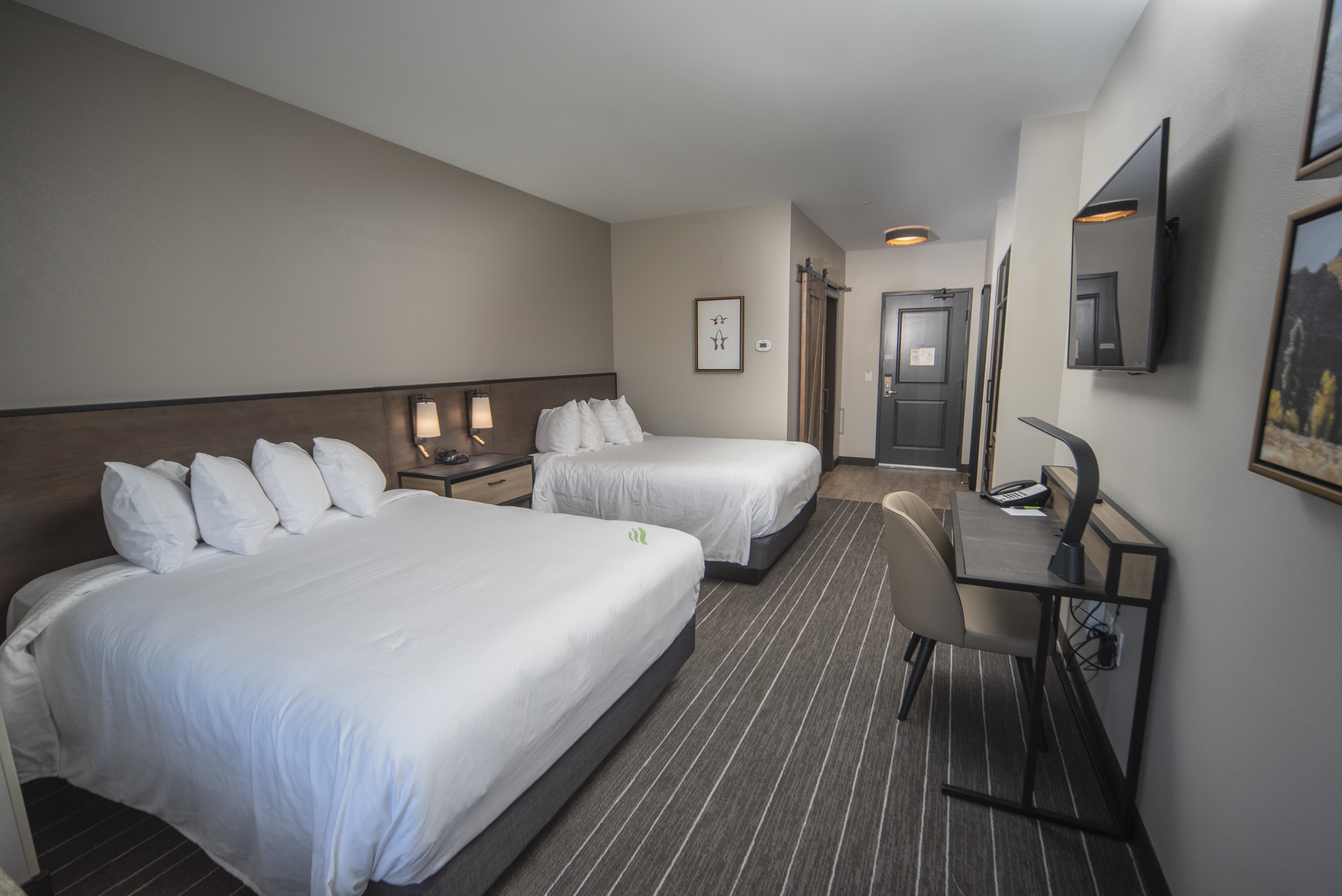 Hotel Windrow Downtown Ellensburg 6/25