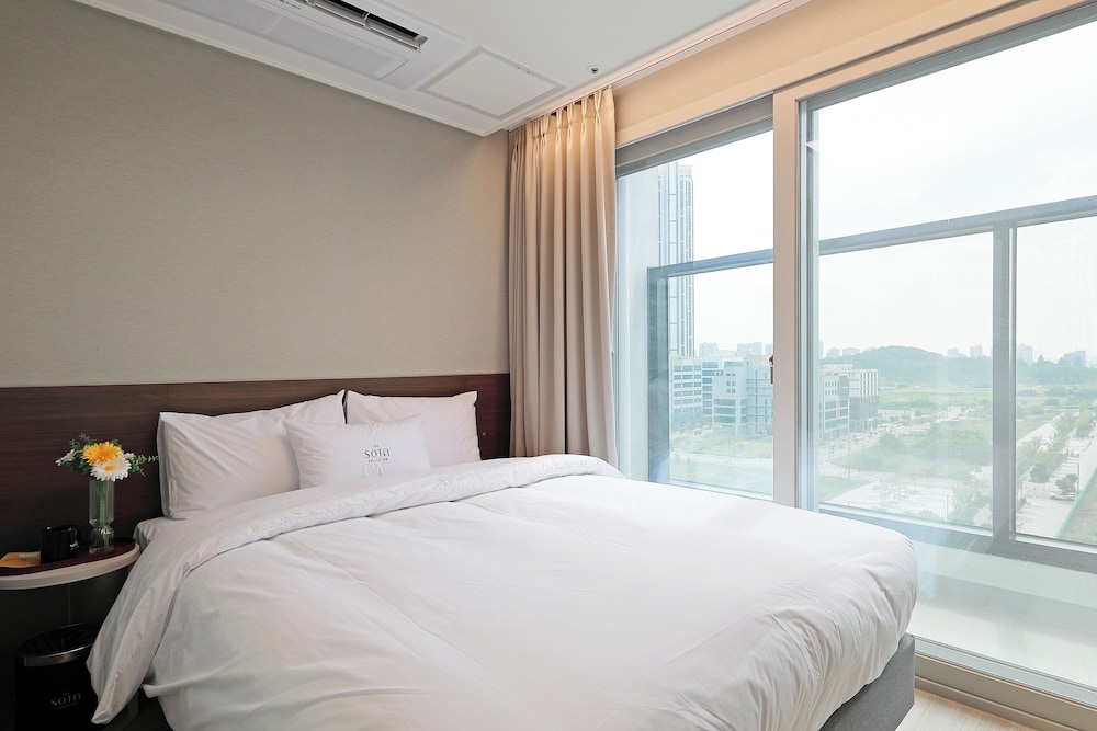 Sota Suite Pyeongtaek Godeok 12/60
