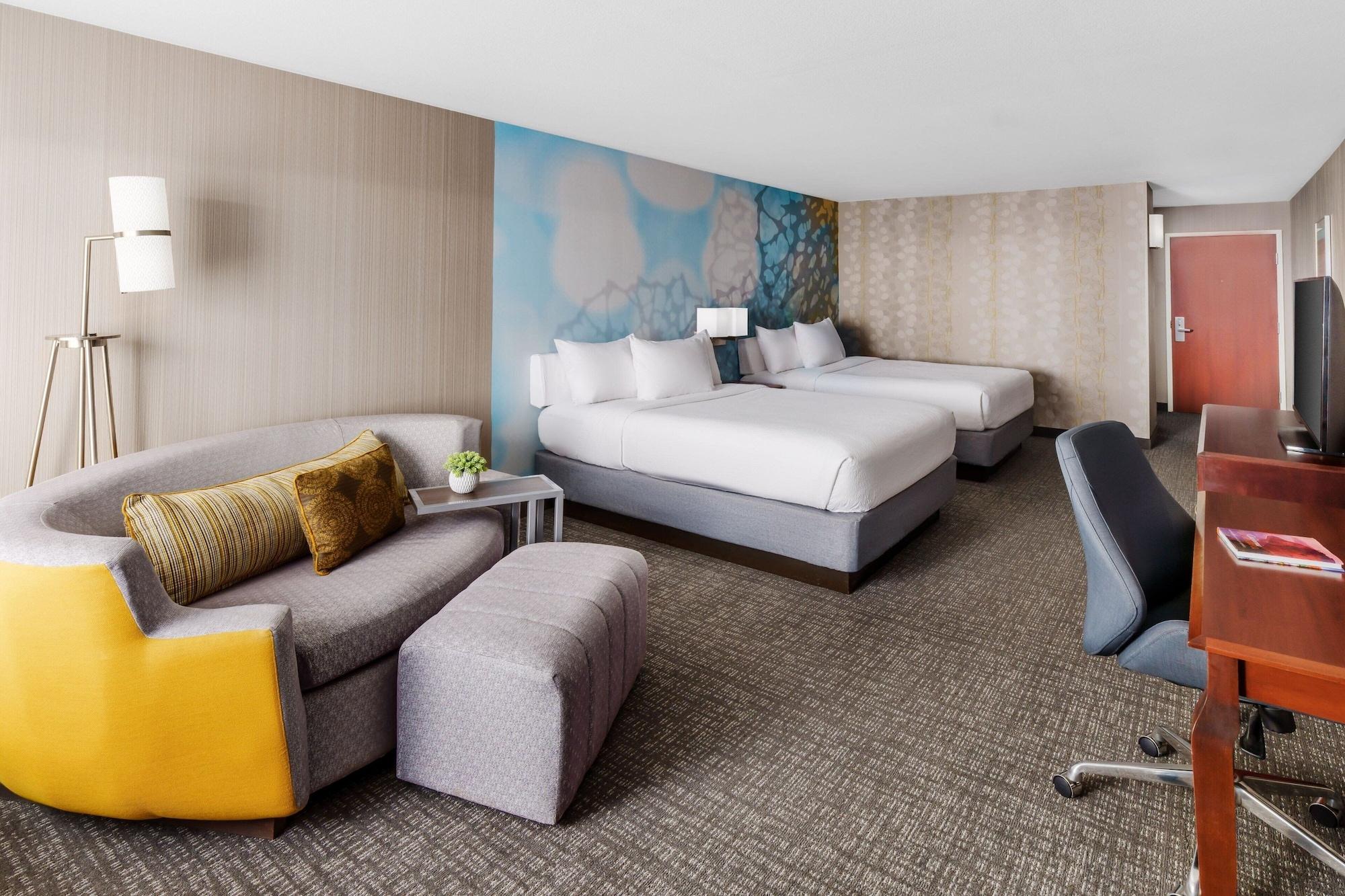 Studio, Multiple Beds, Balcony, High Floor