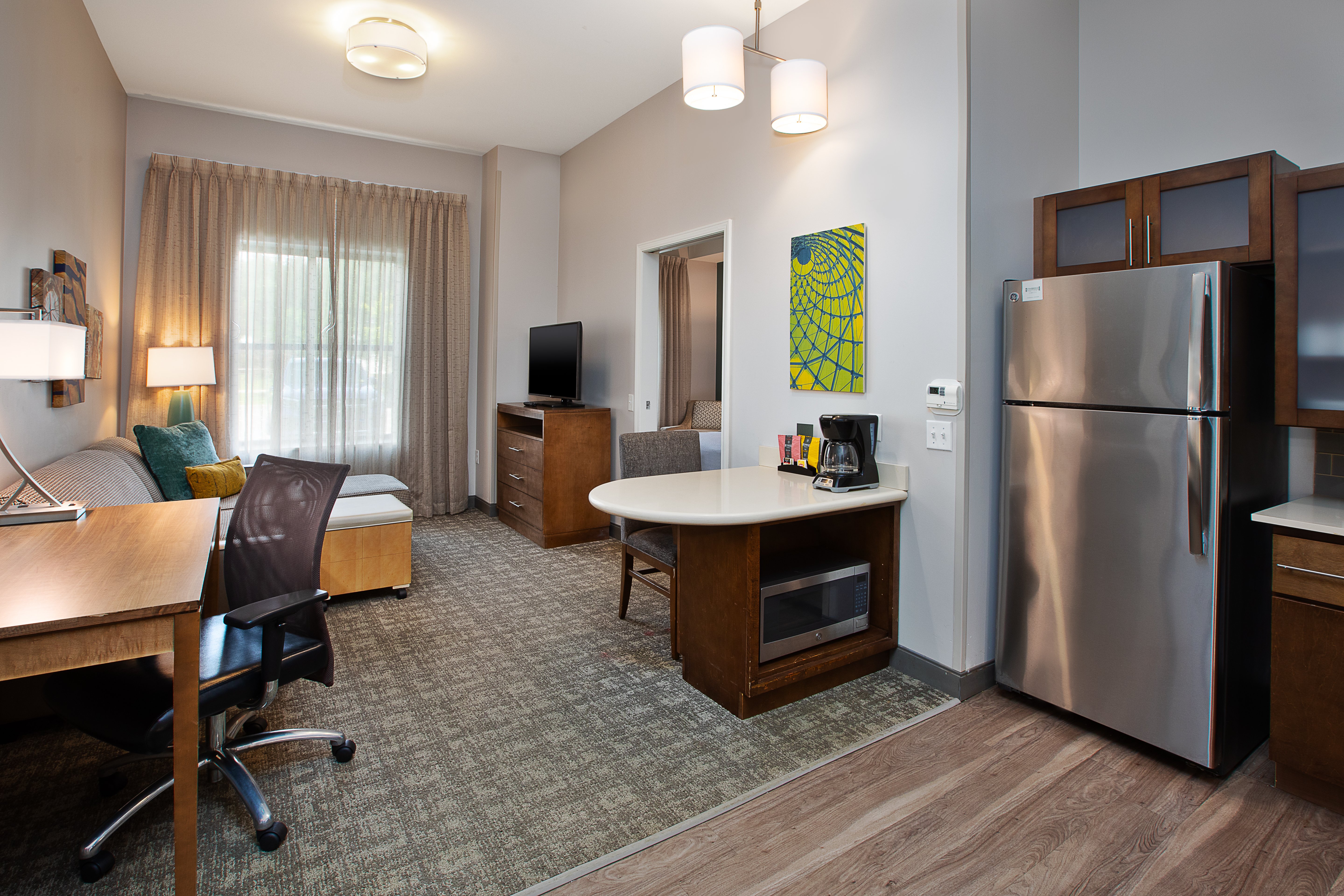 Staybridge Suites Auburn Hills 39/43