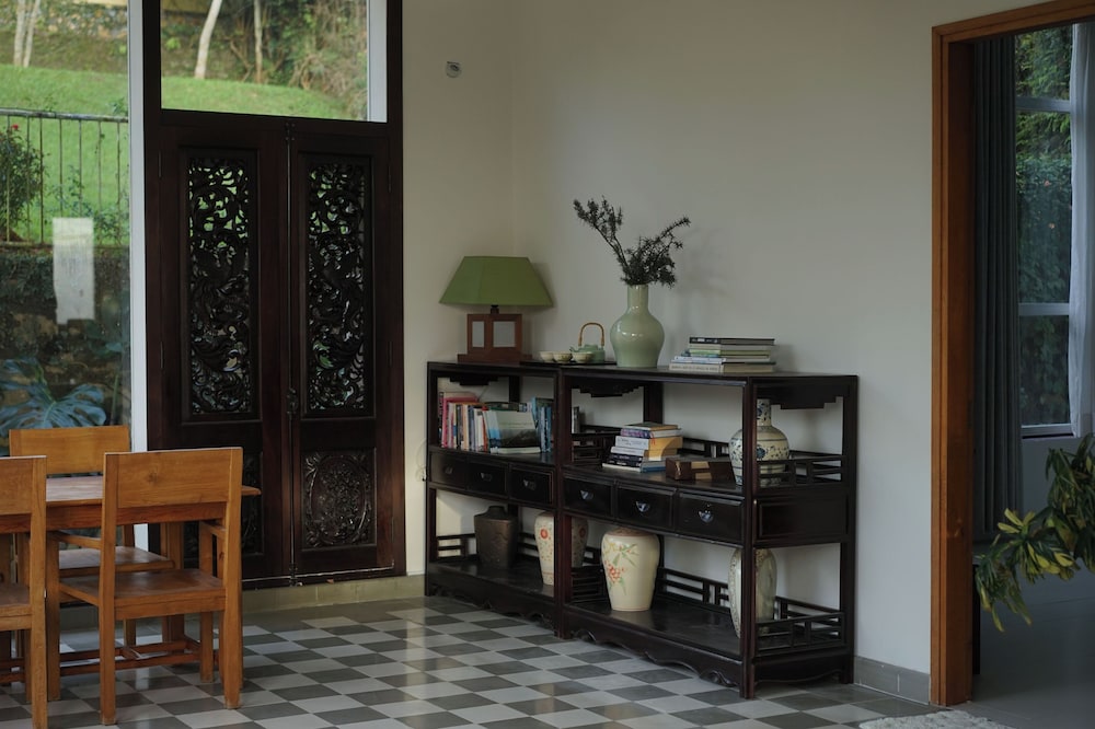 Lu Tan Villa 7/72