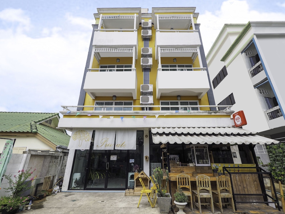 OYO 983 The Private Hotel 写真5