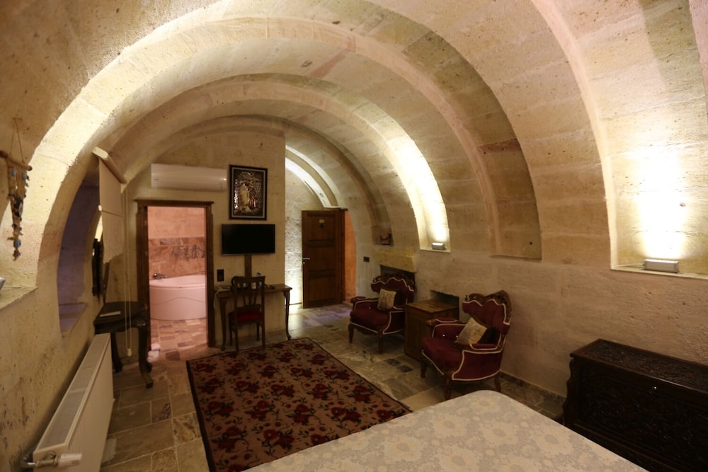 Avanos Suites 48/62