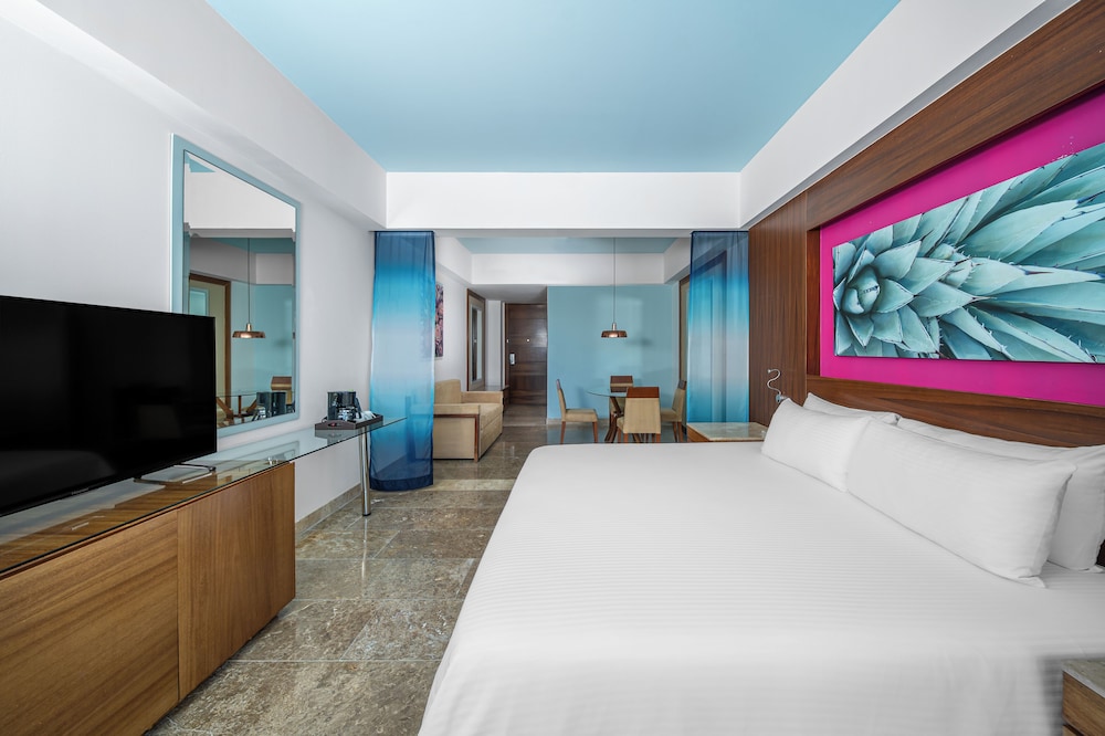 Krystal Grand Los Cabos All Inclusive 12/50