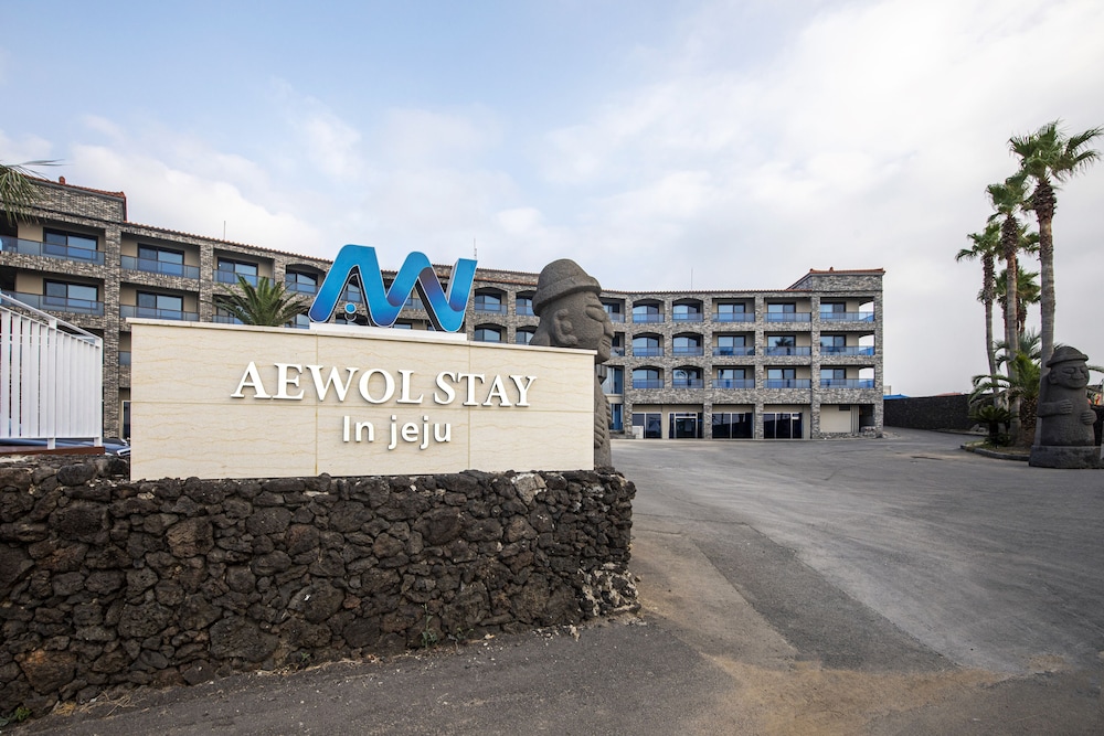 Aewol Stay in Jeju 38/50