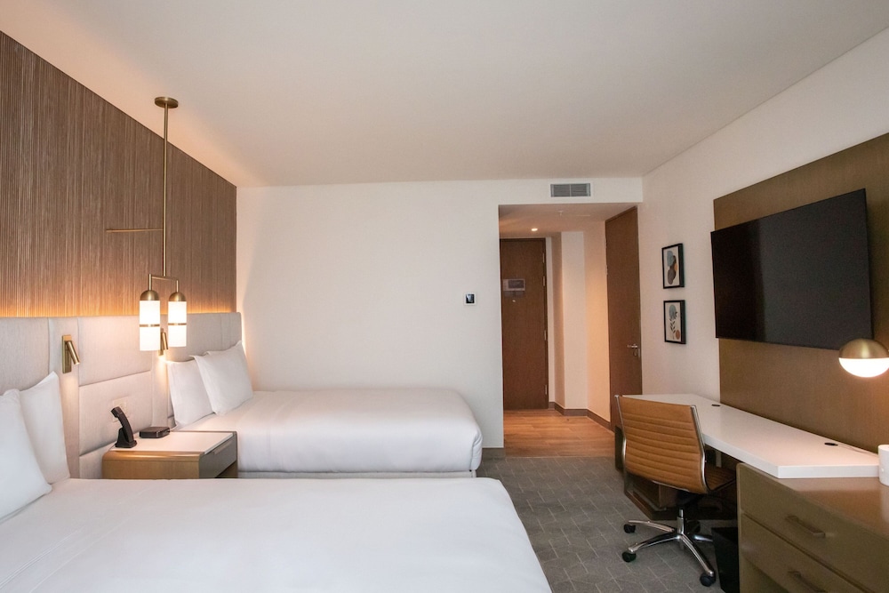Courtyard By Marriott Santo Domingo Piantini 9/50