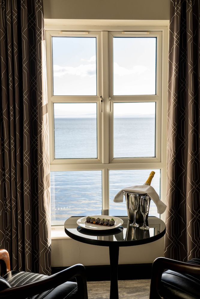 Redcastle Hotel 22/50