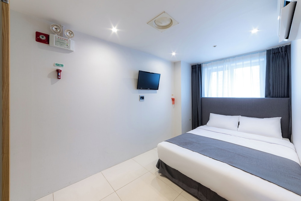 STANDARD, DOUBLE BED