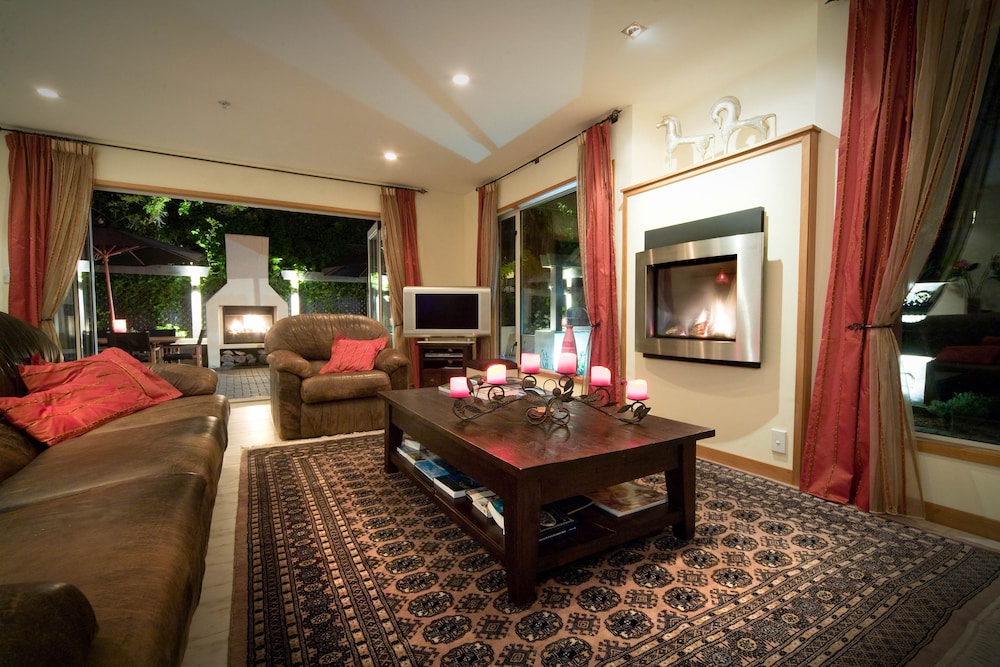 The Classic Villa 32/42