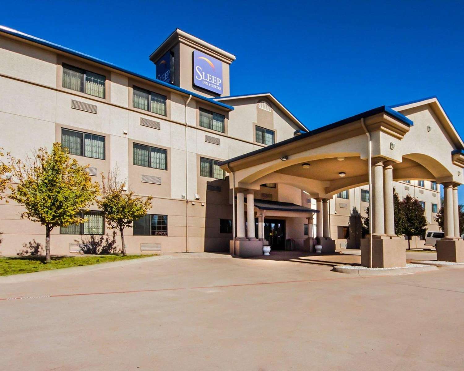 Sleep Inn And Suites Shamrock 4/39